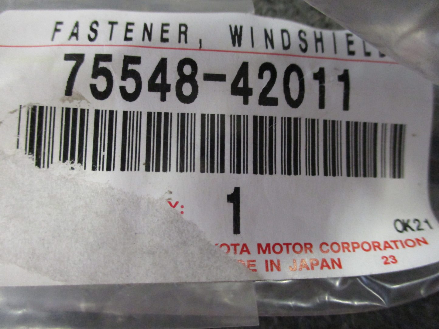 Toyota RAV4 Genuine No.1/2 Window Reveal Mouldings New Part