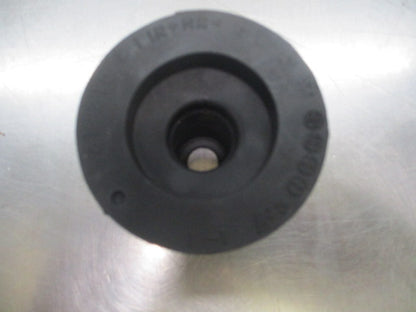 Toyota Hilux Genuine Lower Cab Mount Cushion No.2 New Part