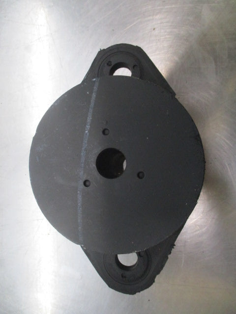 Toyota Hilux Genuine Upper Cab Mount Cushion No.3 New Part