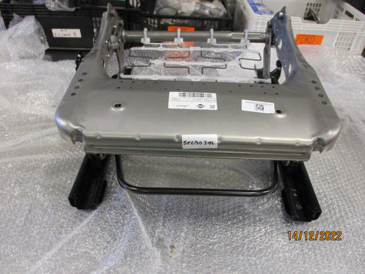 Nissan F15E Juke Genuine Drivers Front Seat Base New Part