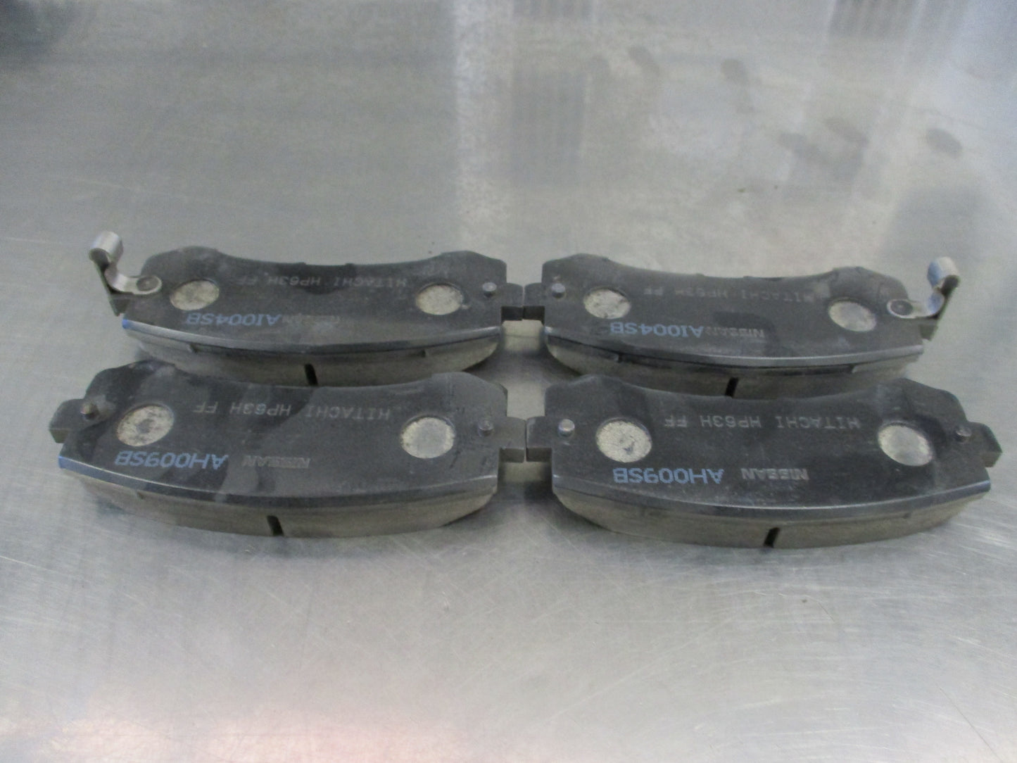 Nissan Y61 Patrol Genuine Rear Brake Pads New Part