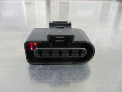 Volkswagen Jetta/Golf/Audi A4/A6 Genuine 5 Pin Ignition Coil Connector Housing New Part