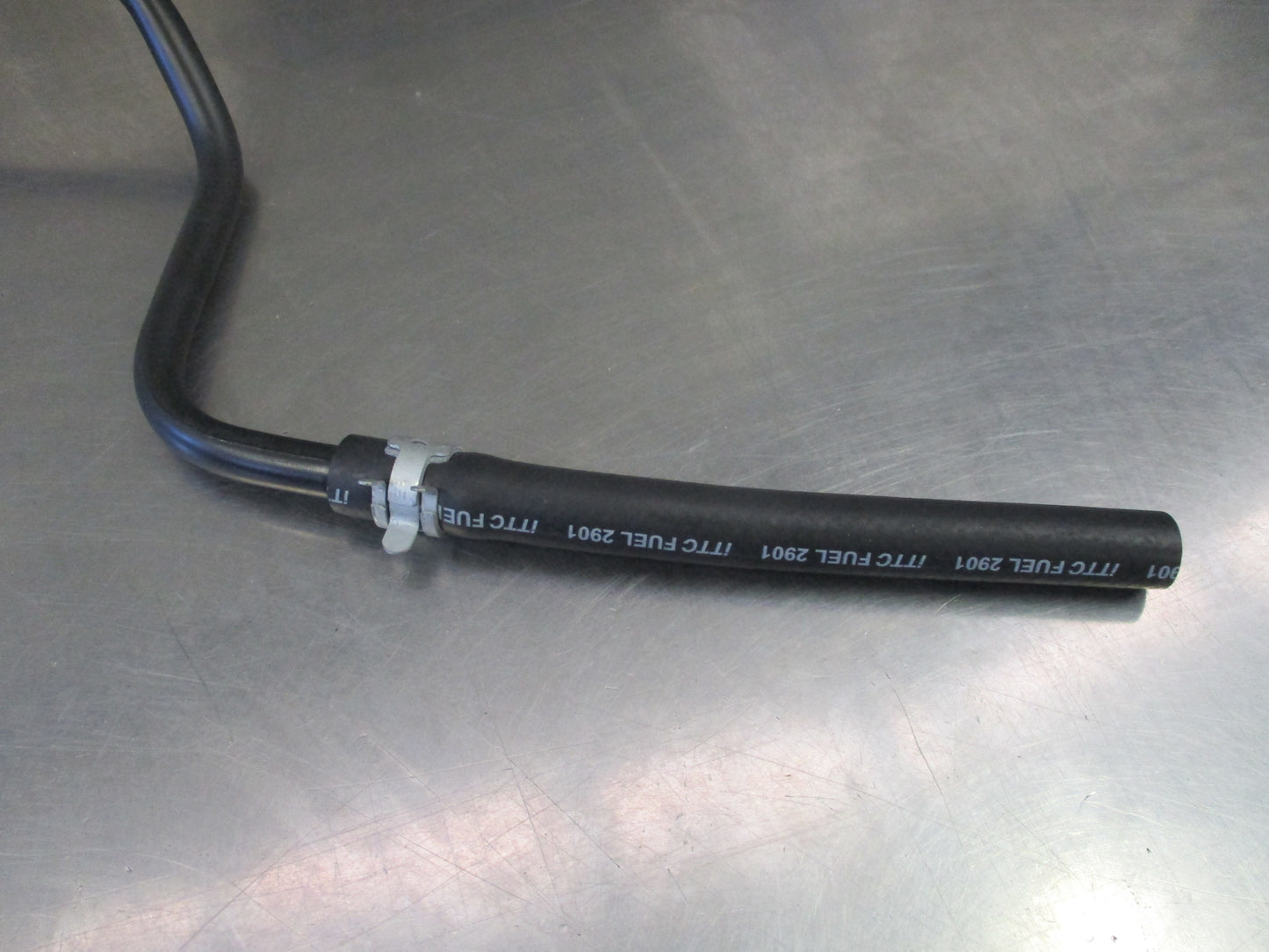 Isuzu D-max/Holden RC Colorado Genuine No.3 Fuel Delivery Line New Part