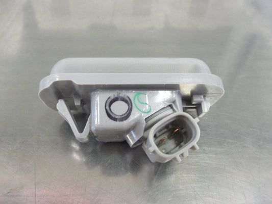Isuzu D-max/Holden Rodeo/Colorado Genuine License Plate Lamp New Part