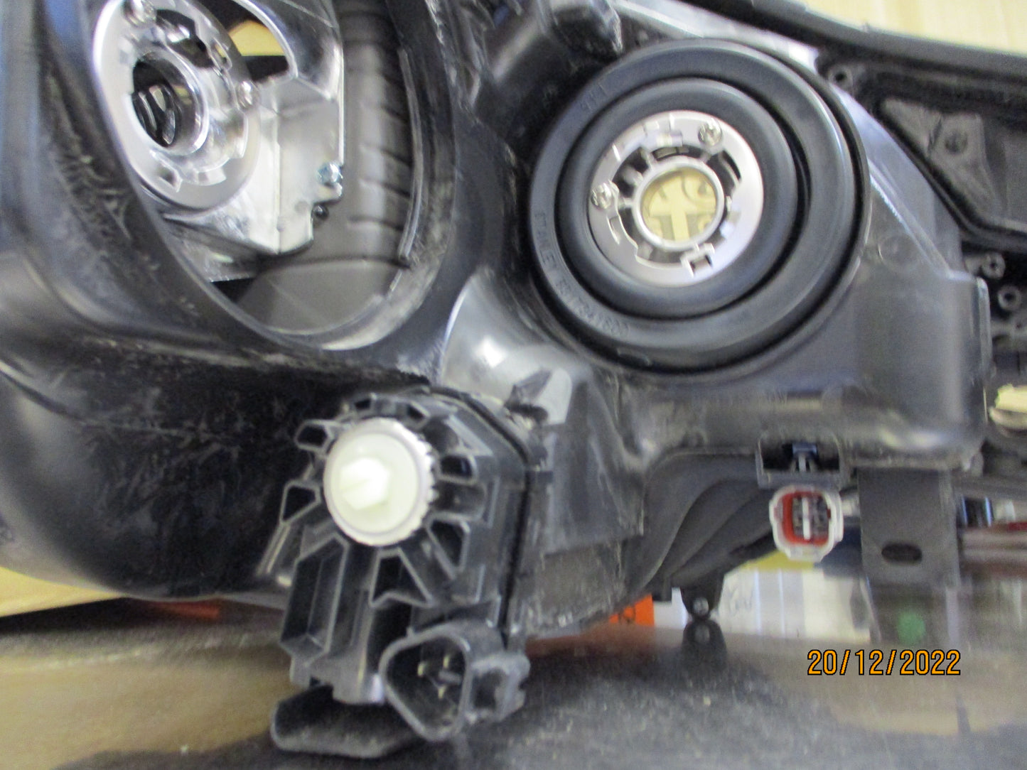 Toyota Rav4 Genuine Passenger Left Hand Front Head Light New Part