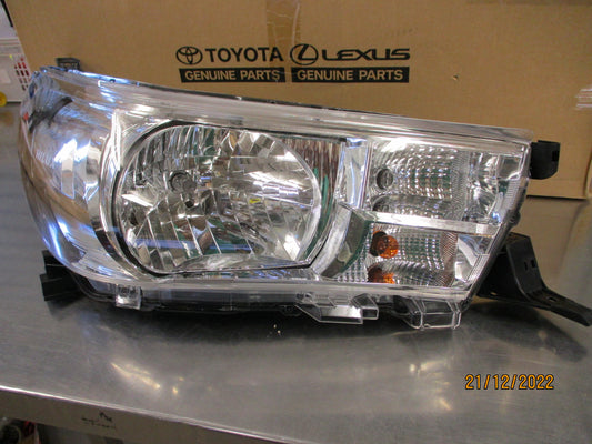 Toyota Hilux Workmate-SR Genuine Drivers Side Head Light New Part