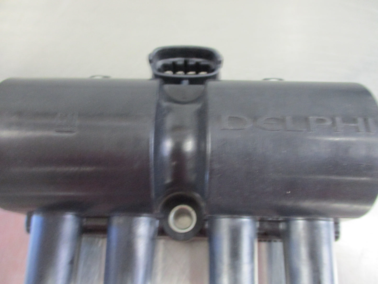 Holden Combo XC 1.6 ltr Genuine Ignition Coli New Part