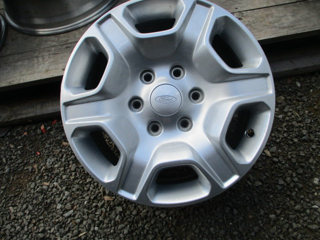 Ford Ranger XLT PXII Genuine set 4 alloy rims & caps used part
