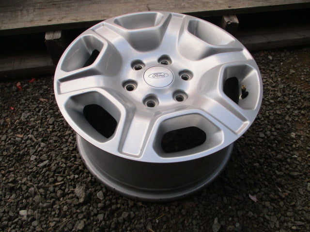 Ford Ranger XLT PXII Genuine set 4 alloy rims & caps used part