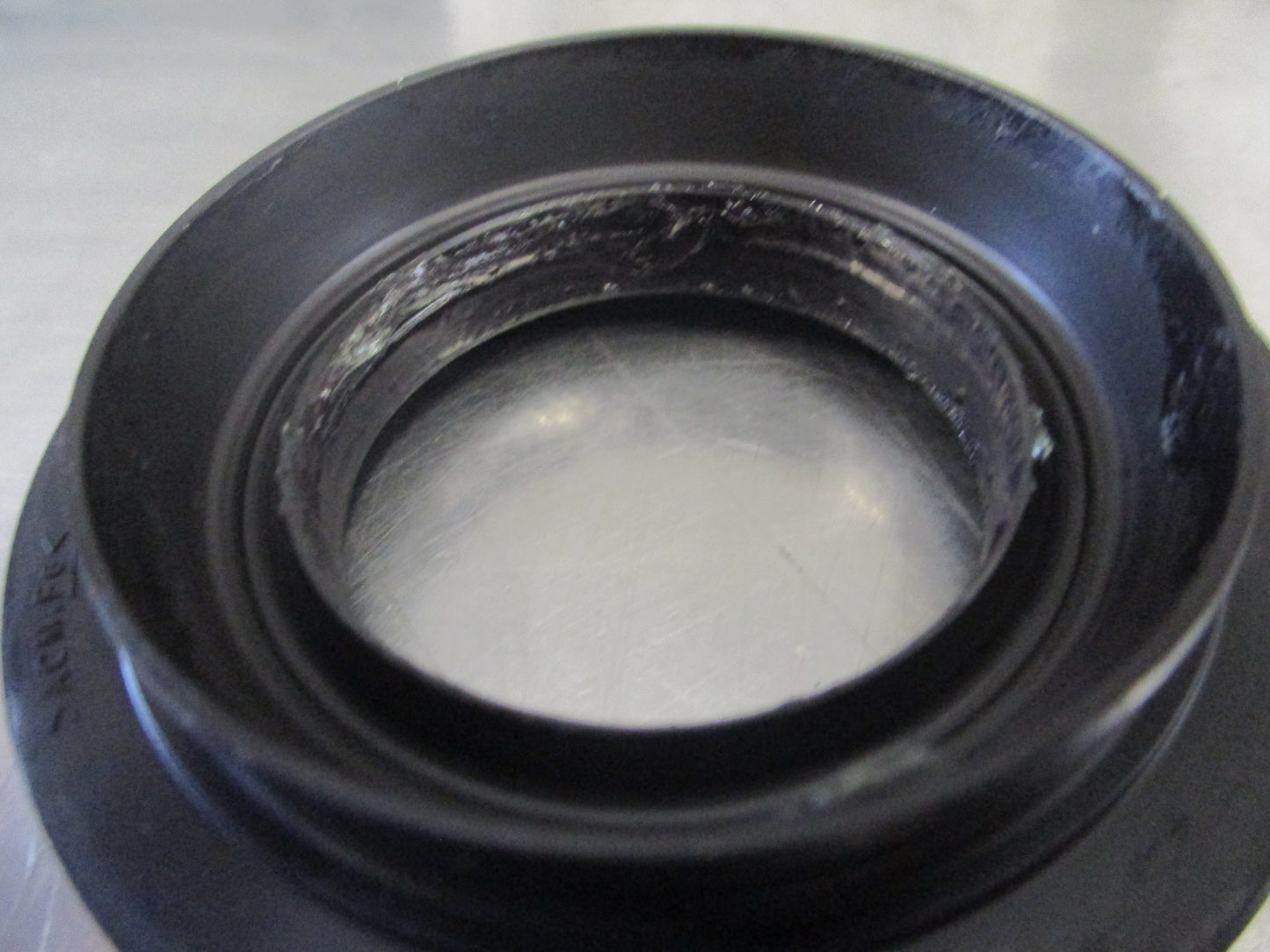Nissan Altima/Maxima/Murano/Pathfinder/Quest Genuine Housing Converter Oil Seal New Part