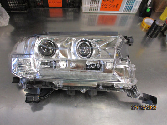 Toyota Landcruiser 200 Sahara Genuine Drivers LED Head Light New Part
