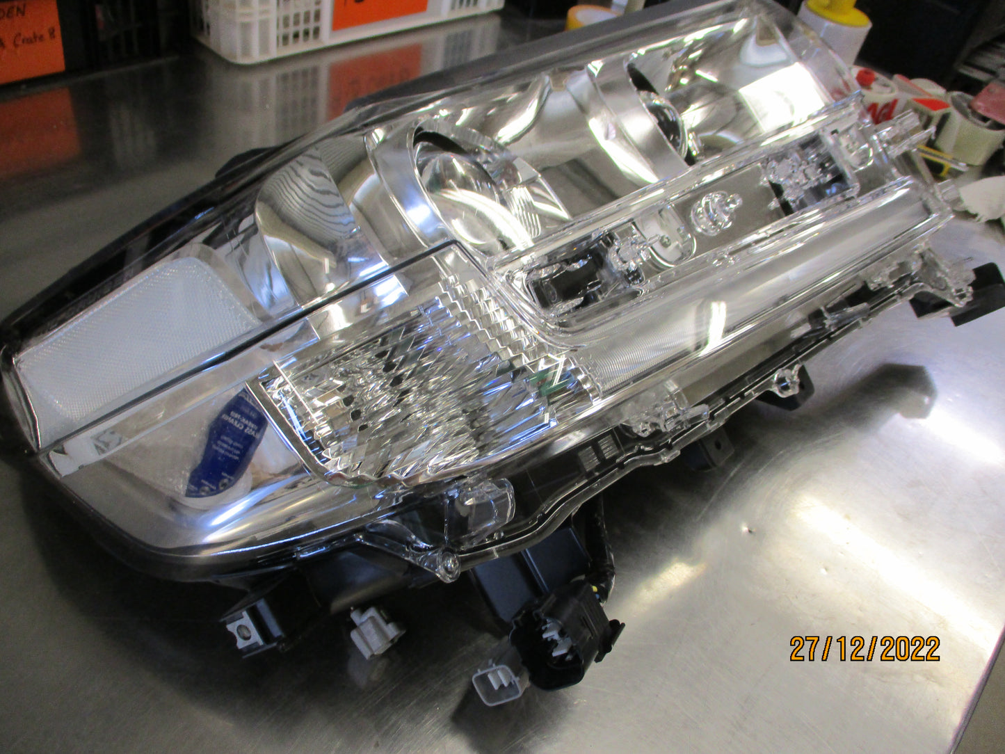 Toyota Landcruiser 200 Sahara Genuine Drivers LED Head Light New Part