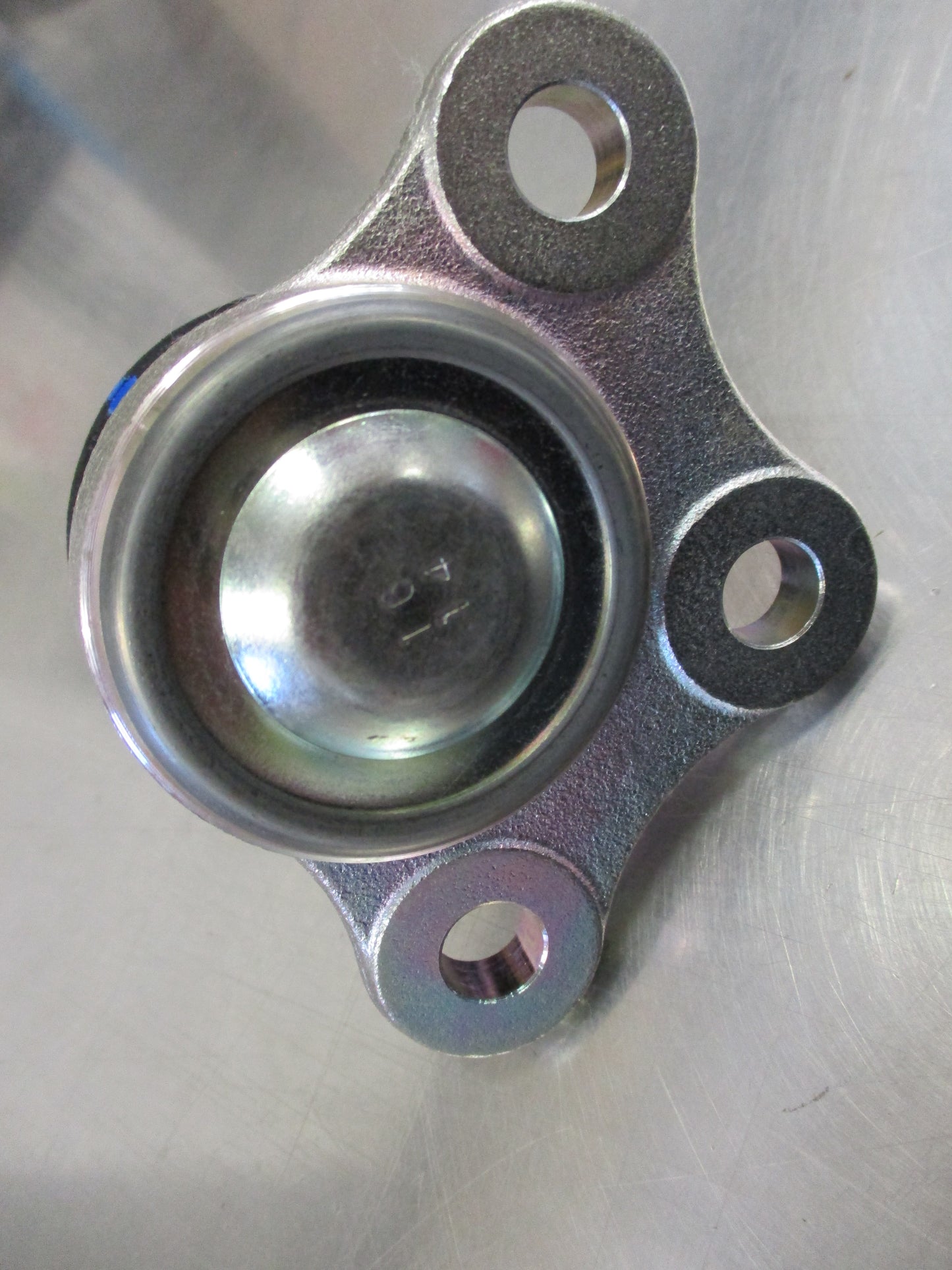 Holden RC Colorado Genuine Upper Ball Joint ASSY New Part