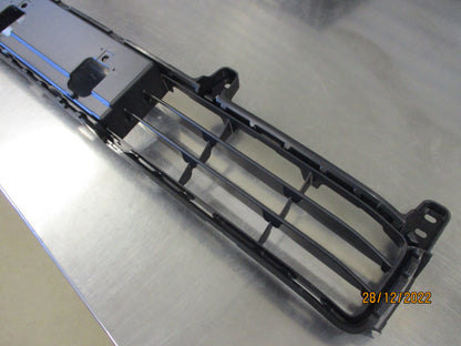 Toyota Landcruiser 200 Series Base Genuine Lower Grille Assembly New Part