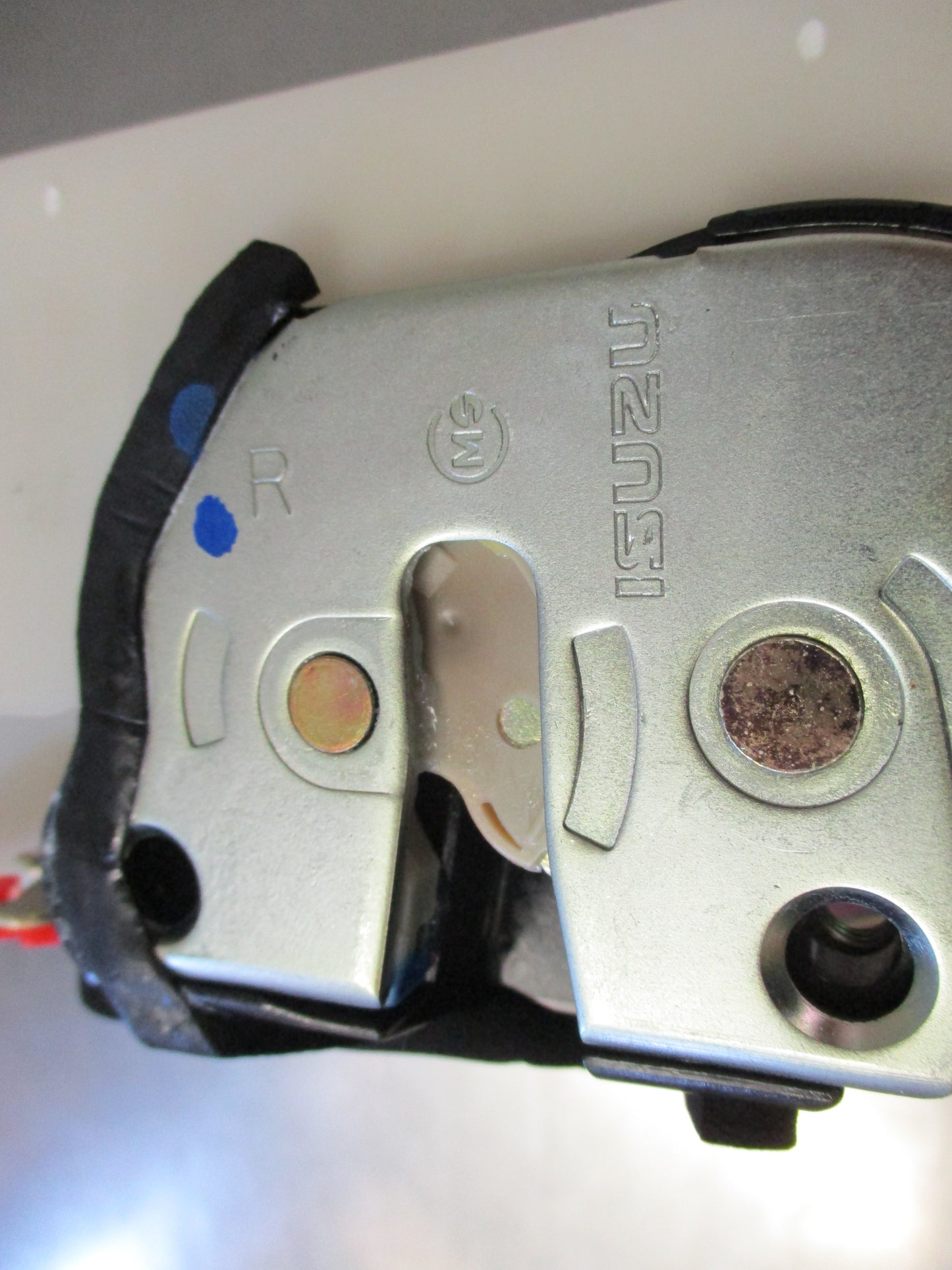 Holden RA Rodeo-RC Colorado Genuine Right Hand Rear Door Inner Assy New Part