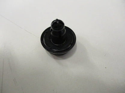 Nissan Genuine Wiring Harness Clip New Part