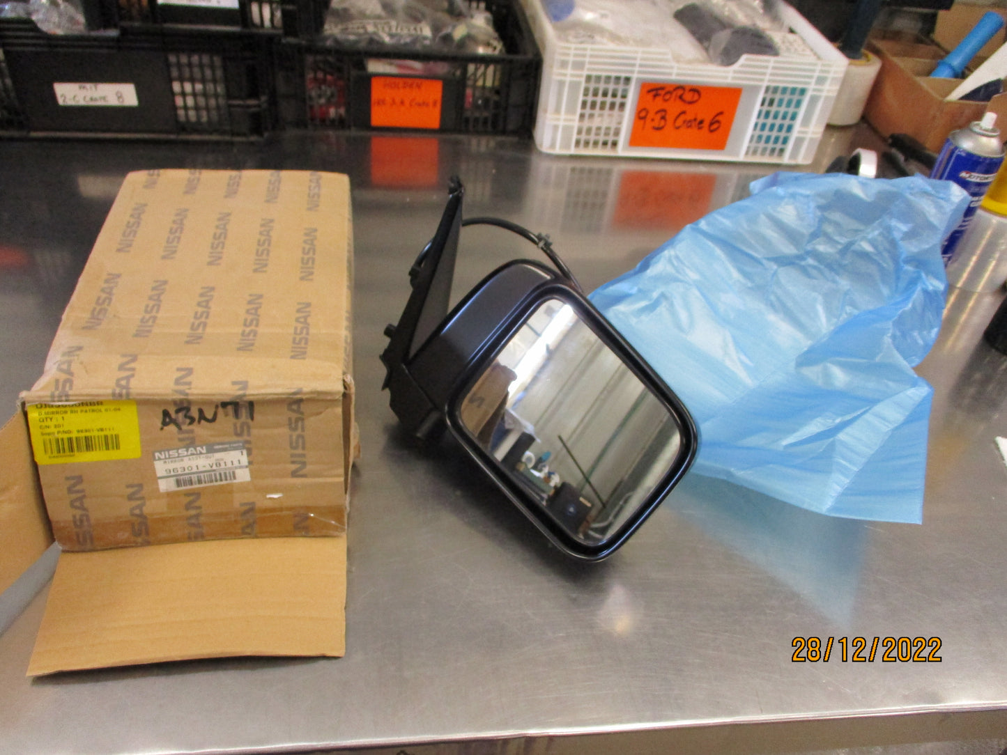 Nissan GU Y61 Patrol Genuine Drivers Outer Mirror Electric New Part