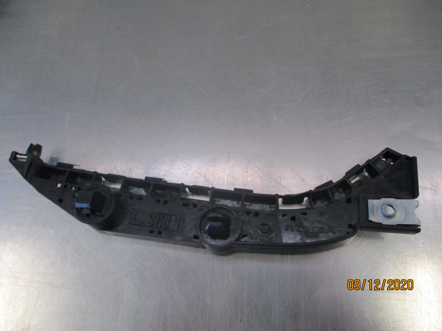 Honda Civic Genuine Left Front Bumper Side Spacer New Part