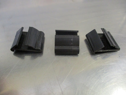 Holden Monaro Front Door Weatherstrip Clips 3 Pack New Part