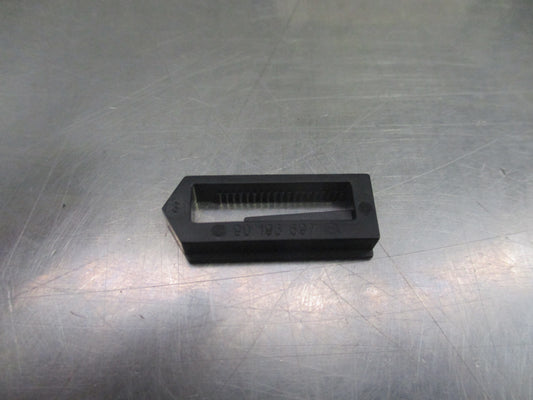 Holden VZ Commodore Genuine Front Side Door Trim Retainer New Part