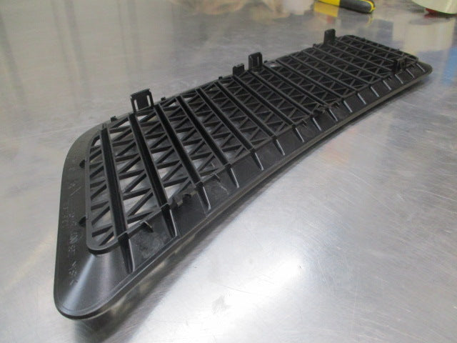 Mercedes-Benz Sprinter 906 Right Hand Front Bonnet Grille New Part