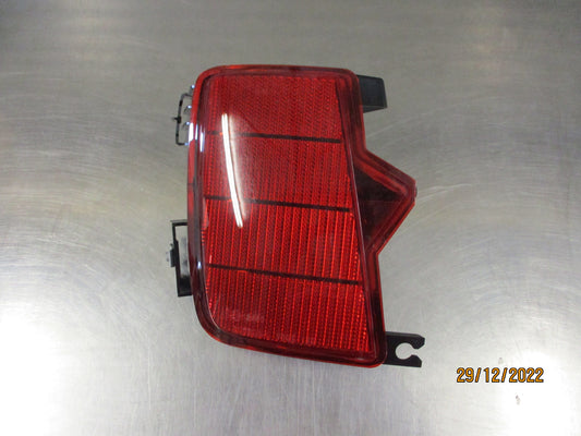 Subaru Outback Genuine Left Hand Rear Bumper Reflector New Part