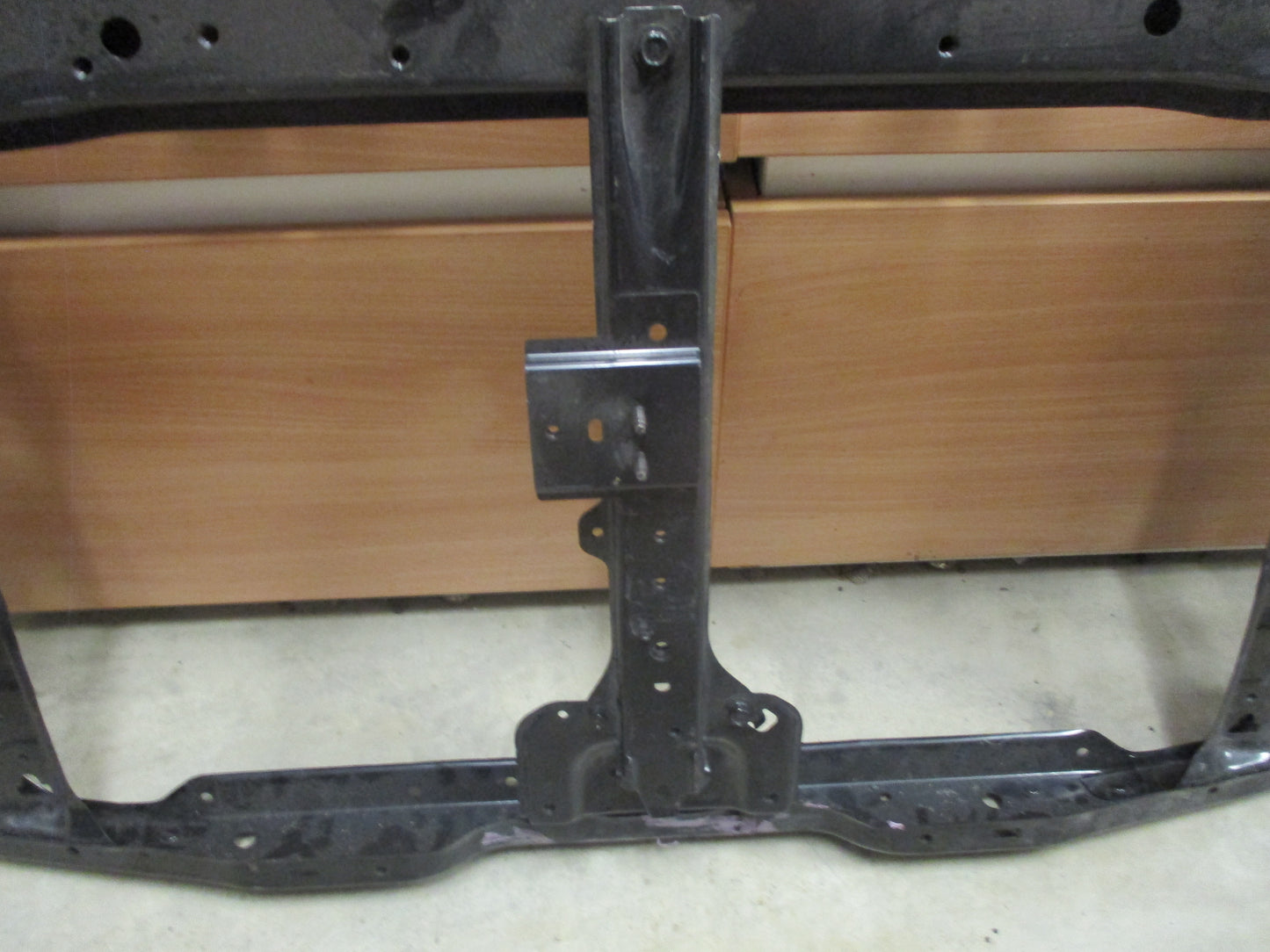 Nissan D22 Navara Genuine Radiator Support Panel New Part