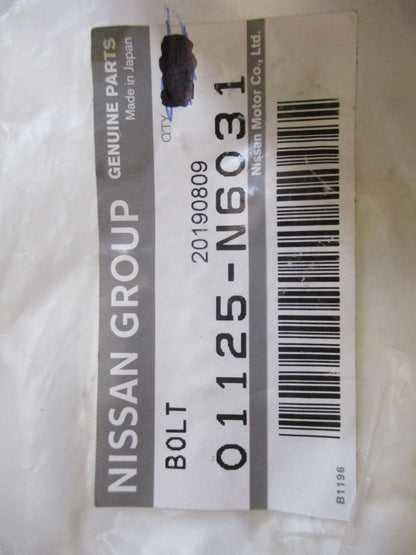 Nissan Various Models Genuine Sensor Bolt New Part