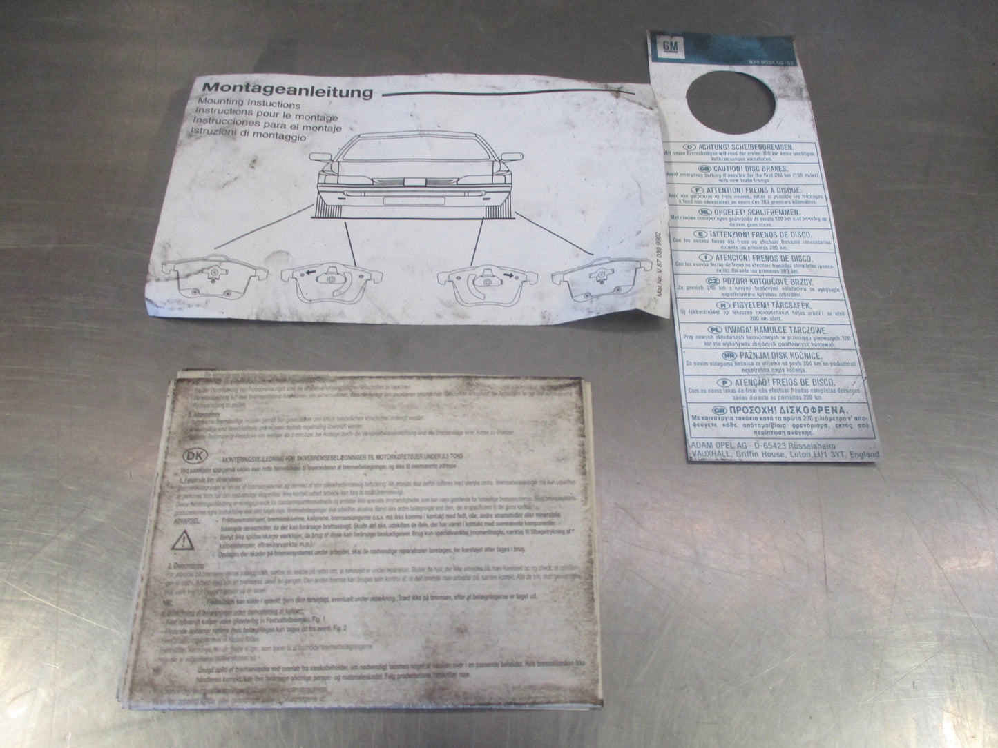 Holden ZC Vectra V6 Genuine front Brake Pads New Part