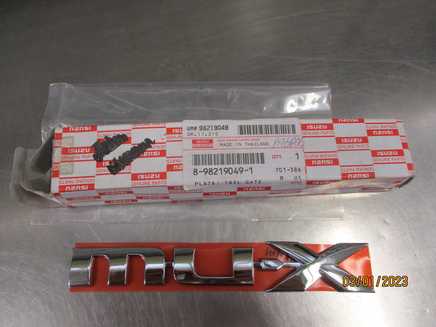 Isuzu MU-X Genuine Rear Chrome Emblem New Part
