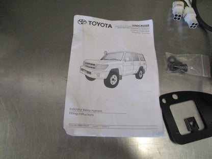 Toyota 70 Series Landcruiser Genuine Trailer Indicator Harness Relay Kit New Part