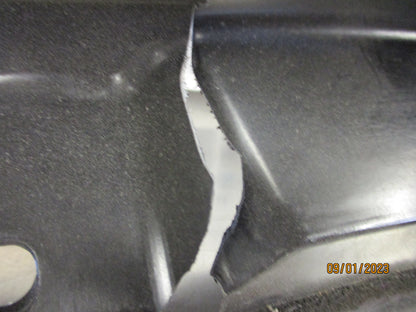 Isuzu D-Max Genuine Right Hand Front Inner Splash Guard New Part