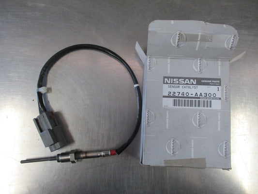Nissan Skyline R34 Genuine Exhaust Temperature Sensor New part