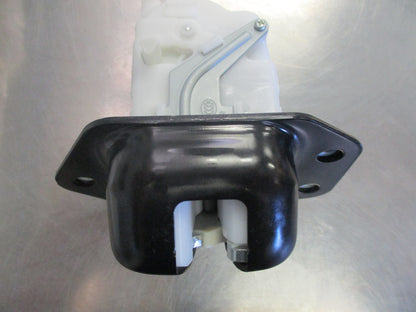 Nissan Pathfinder/Murano Genuine Back Door Lock Assembly
