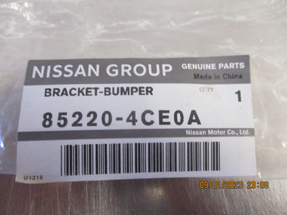 Nissan X-Trail T32 Genuine Right Hand Rear Bumper Bracket New Part