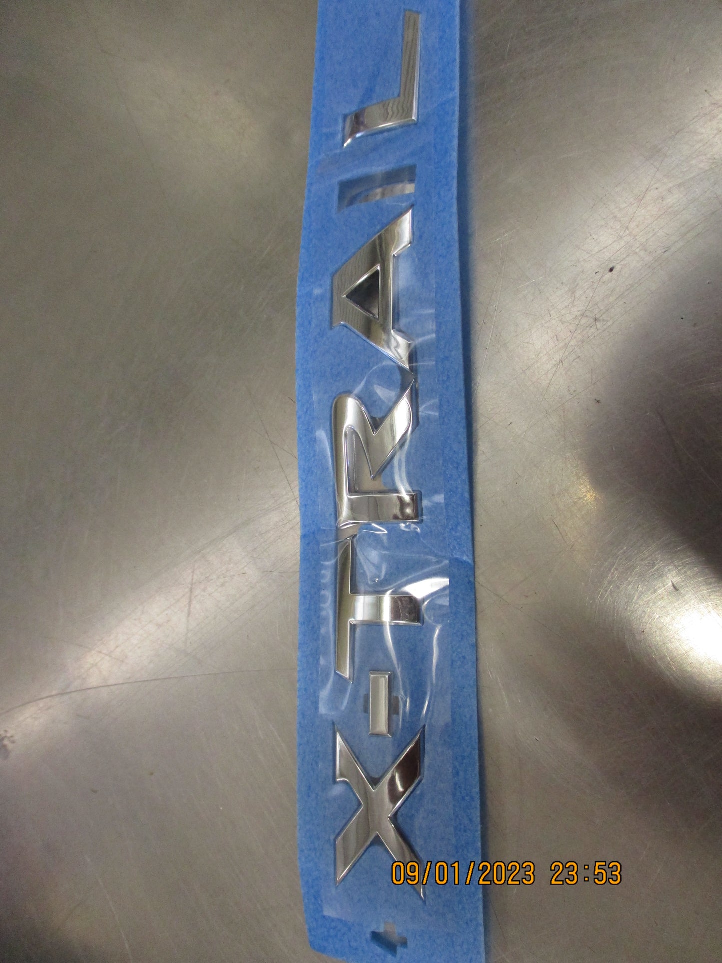 Nissan X-Trail T32 Genuine Rear Tail Gate Emblem New Part