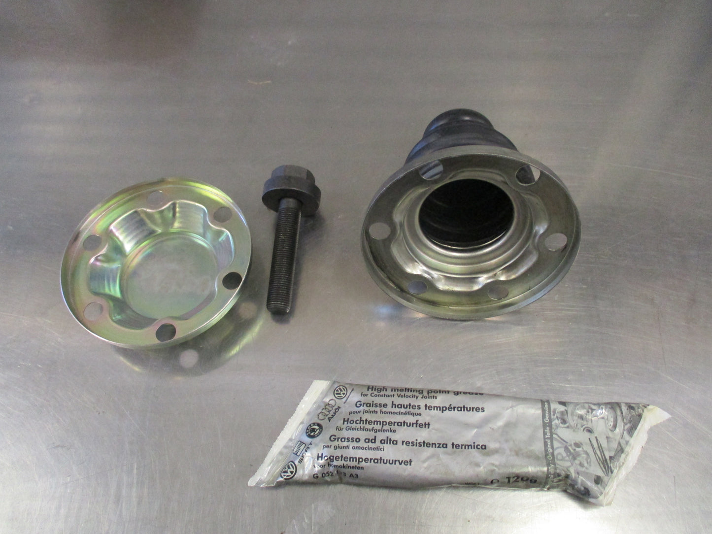 Volkswagen Transporter/EuroVan Genuine CV Inner boot Kit New Part