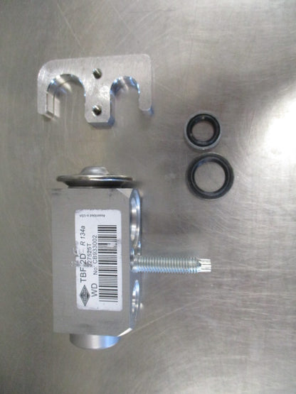 Jeep Grand Cherokee/Dodge Durango Genuine A/C Expansion Valve New Part