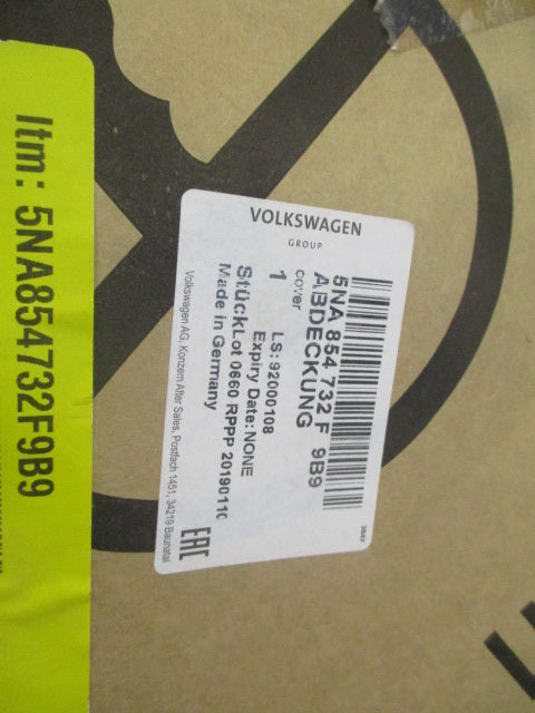 VW Tiguan Genuine Right Hand Front Wheel Arch Flare New Part