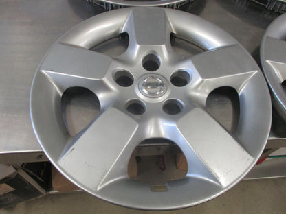 Nissan Xtrail T31 Genuine Hub Cap Set 4 Used Part VGC
