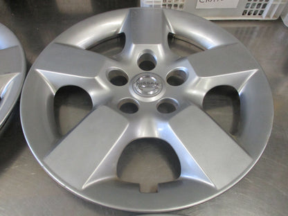 Nissan Xtrail T31 Genuine Hub Cap Set 4 Used Part VGC