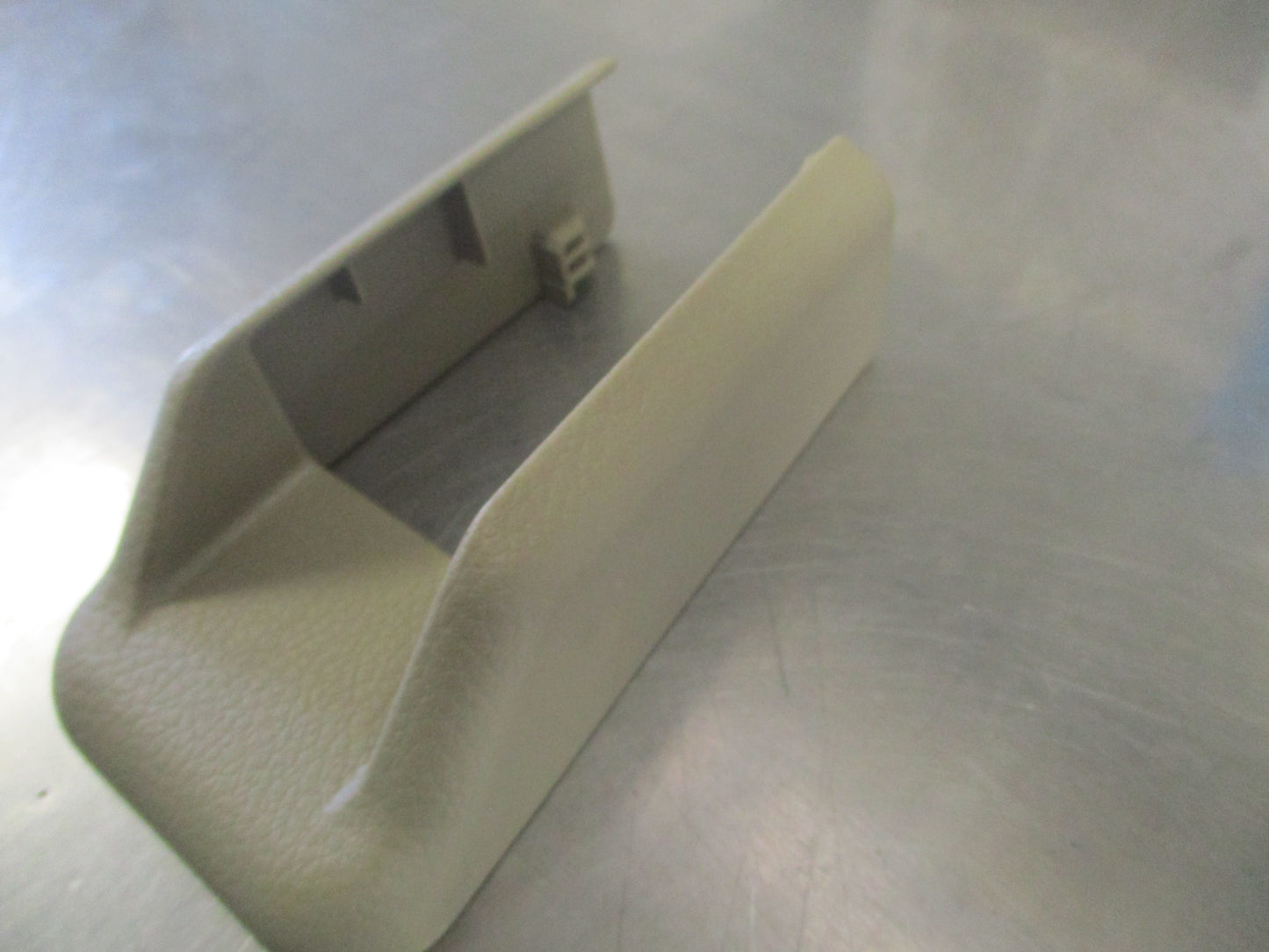 Nissan Murano Genuine Seat Slide Cover New Part