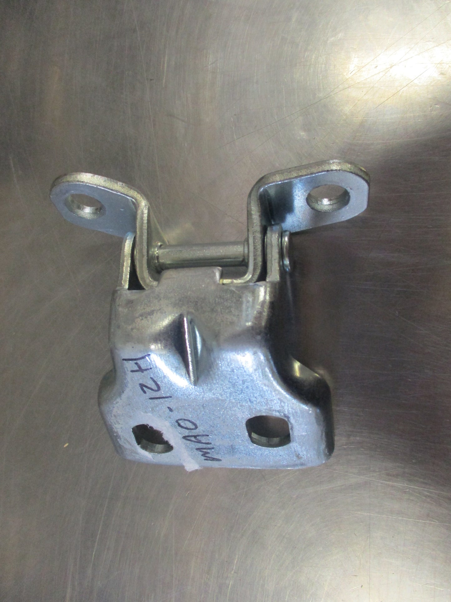 Great Wall Haval H3 Upper Left Hand Door Hinge New Part