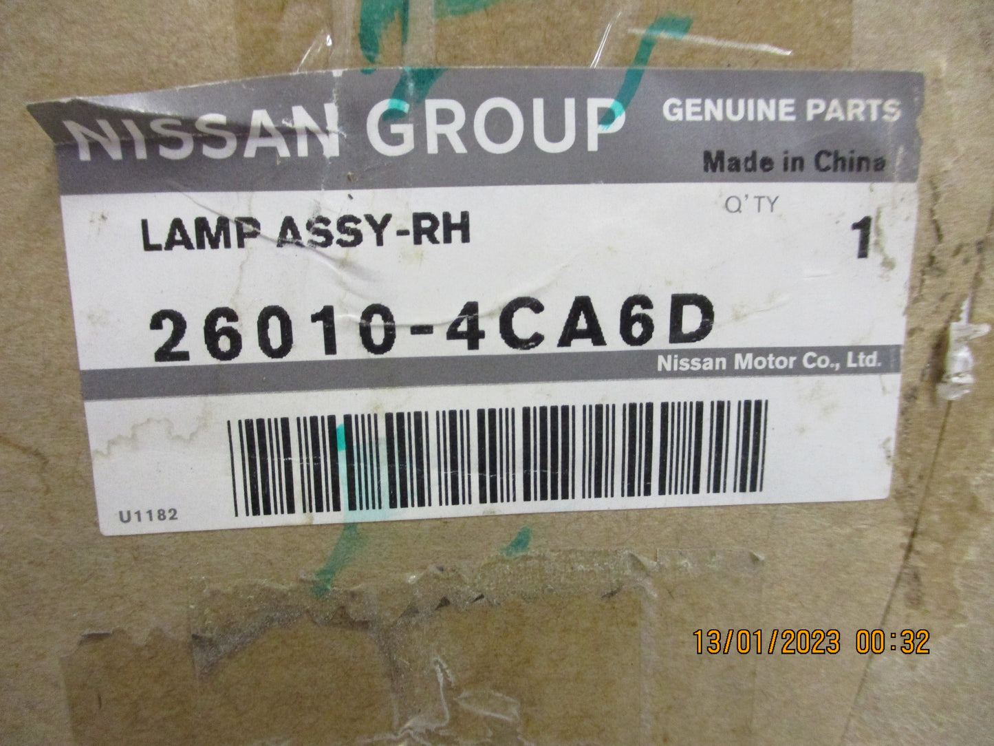 Nissan X-Trail T32 Genuine Right Hand Head Light New Part