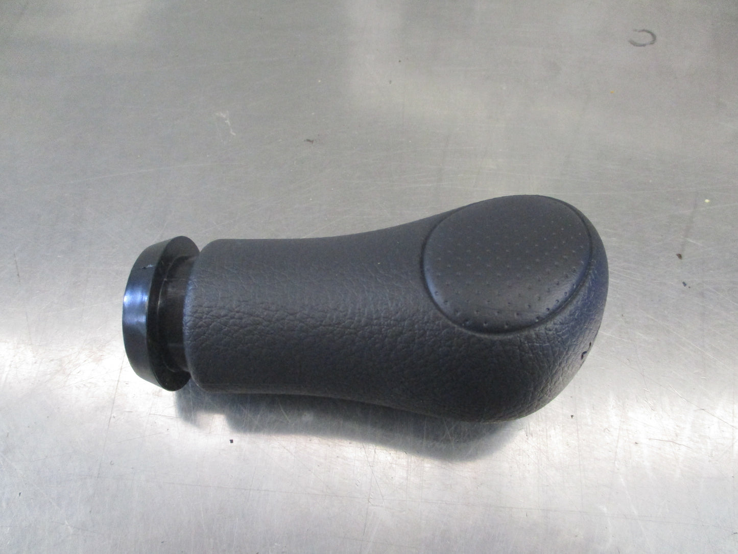 Nissan Versa Genuine 5 Speed Shift Nob New Part