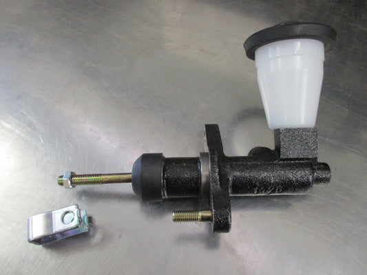 Protex Clutch Master Cylinder Assembly Suits Toyota Landcruiser FJ62R-HJ60R-HJ61R New Part