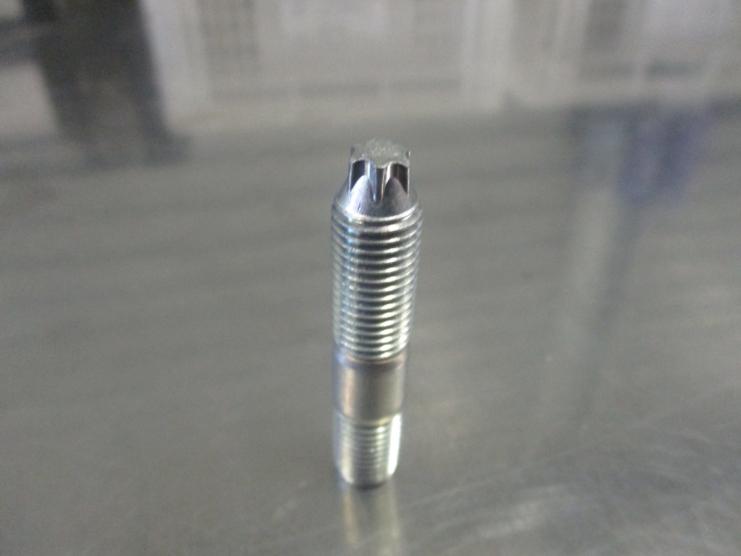 Toyota 79/80/100 Series Landcruiser Genuine Exhaust Manifold Stud New Part