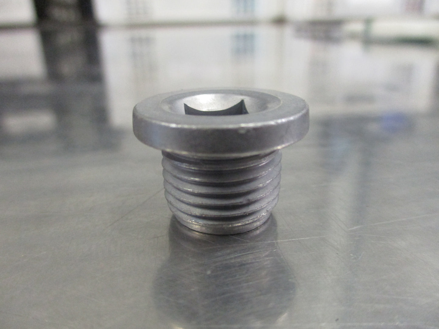 Nissan Cube/Juke Genuine Oil Sump Drain Plug New Part