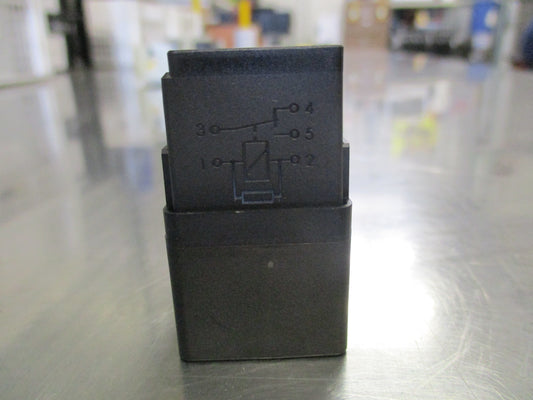 Nissan Almera Genuine Multi-Use 5 Pin Relay New Part