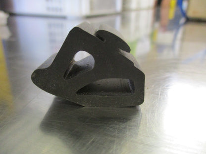 Toyota 100 Series Landcruiser/Hilux/4Runner Genuine Insulator Bumper Seal Clip New Part